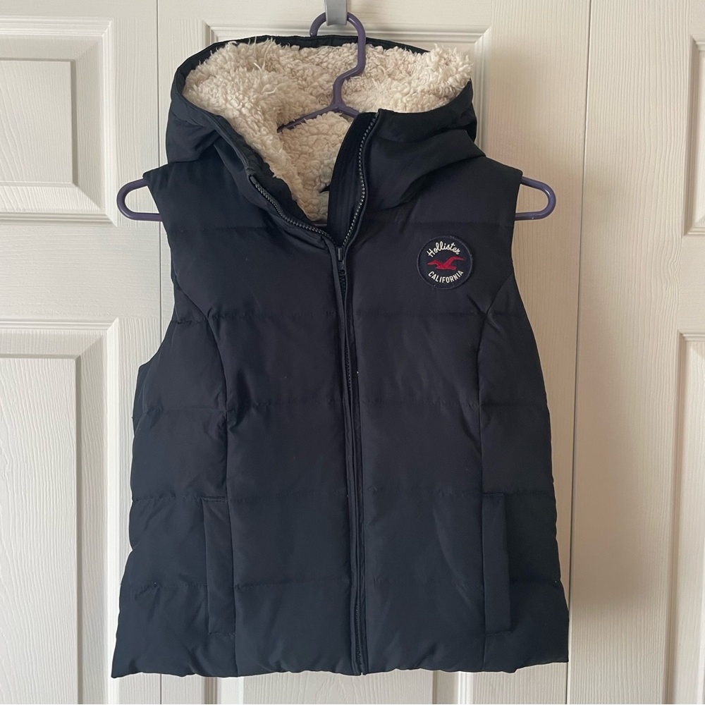 Sherpa lined puffer vest